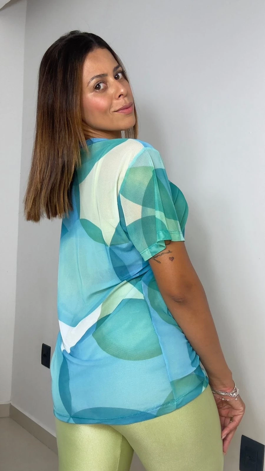 Blusão estampado azul/verde